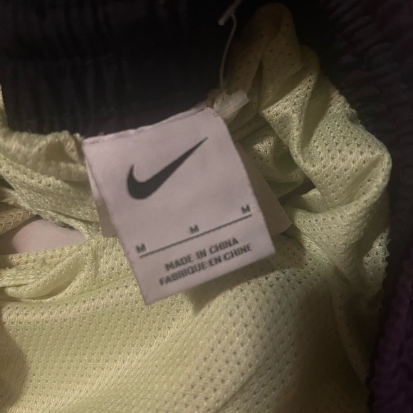 Nike swim trunks used men’s medium purple yellow green - Picture 2 of 4